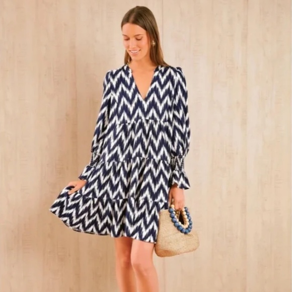 Pomander Place Tuckernuck Navy Ikat Kenzo Dress Size Medium Navy/White Tiered - Picture 1 of 9